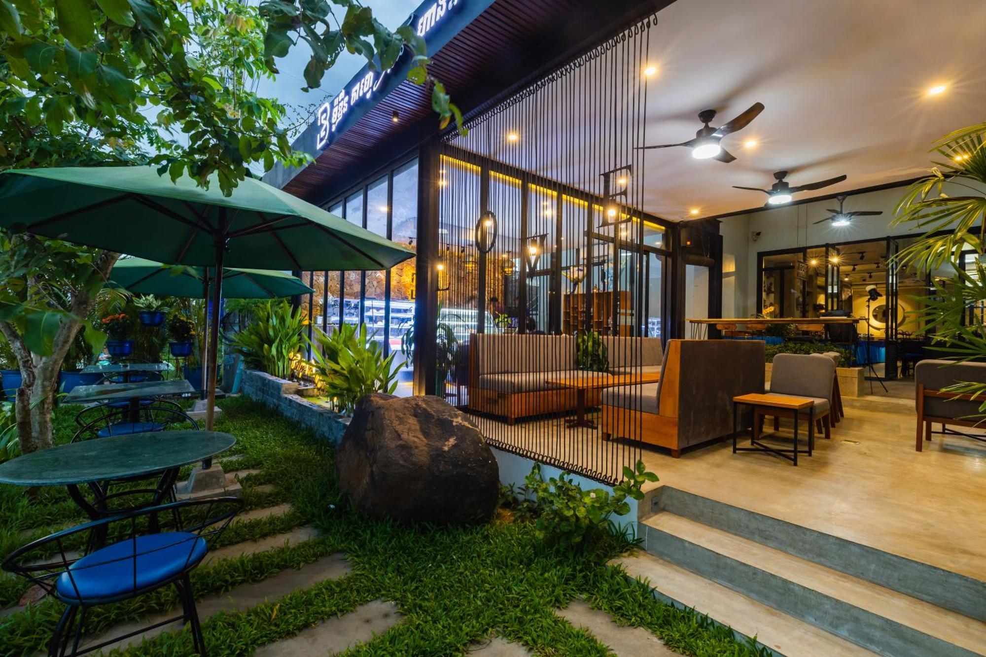 Bayon Modern Residence Sziemreap Kültér fotó